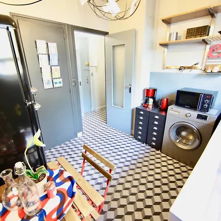 Apartment Le Cocon Colore - Centre - 50m De La Gare *